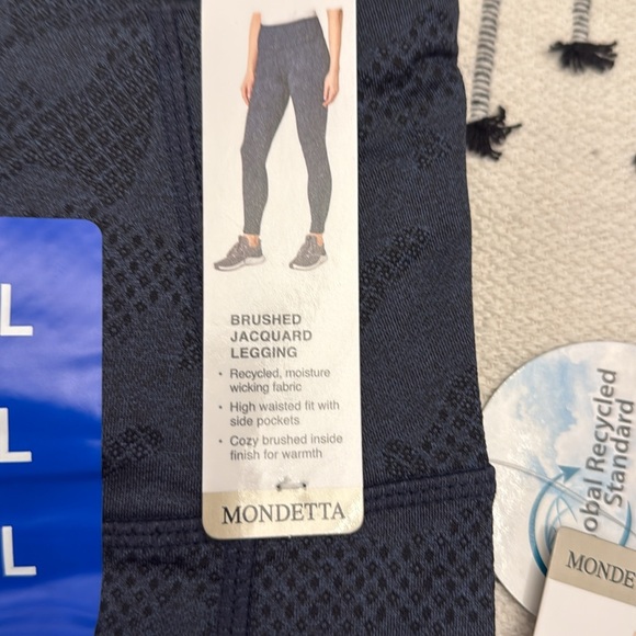 NWT Mondetta Charcoal Patterned Leggings - Picture 3 of 4